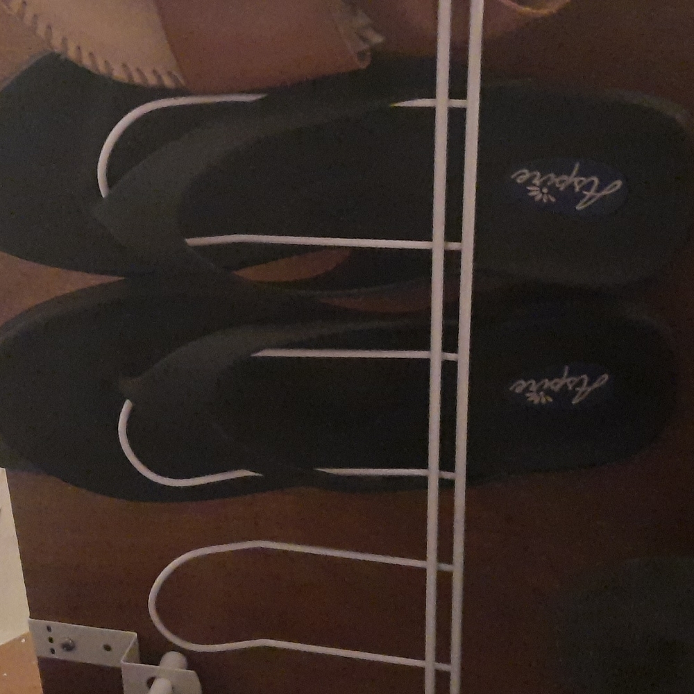 Womens sandals